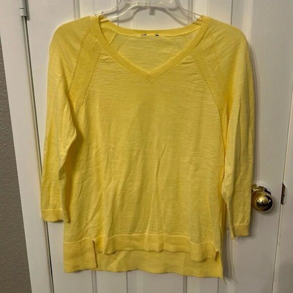 Talbots Sweaters - Talbots Women’s (S) Yellow V Neck Lightweight 3/4 Sleeves Pullover Sweater